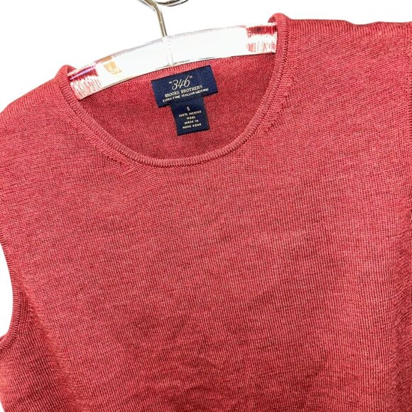 Brooks Brothers Brick Red merino wool sleeveless sweater vest S Hong Kong - Picture 2 of 3